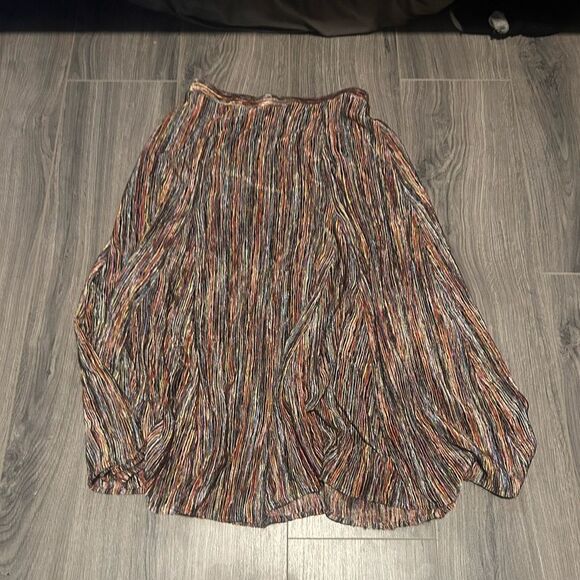 Maeve skirt from Anthropologie size small - Picture 2 of 8